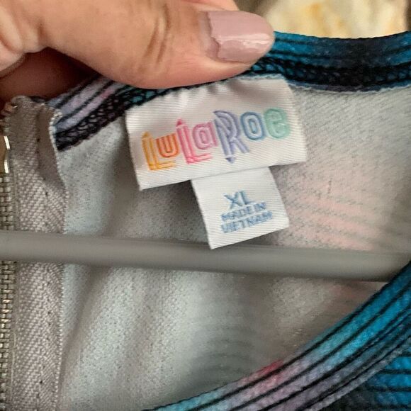 Wome’s Altered Lularoe Amelia dress size XL - Picture 6 of 11